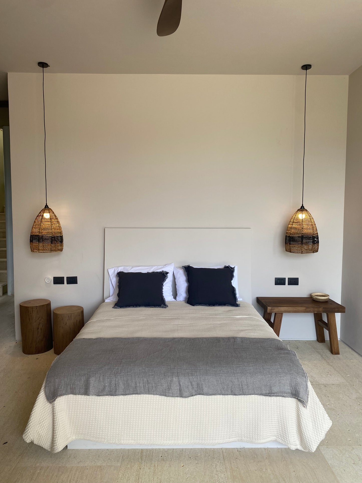 Mesas de noche sin cajón