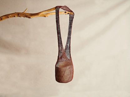 FALTA Mochila canasto larga palma de cumare
